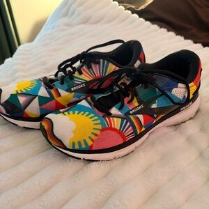 Brooks x Lisa Congdon | Men's Trace 2 Running Shoes | Size 11.5